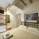 Trevi Art Affittacamere Roma