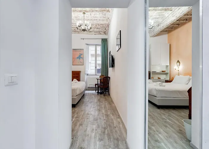 Trevi Art ゲストハウス ローマ